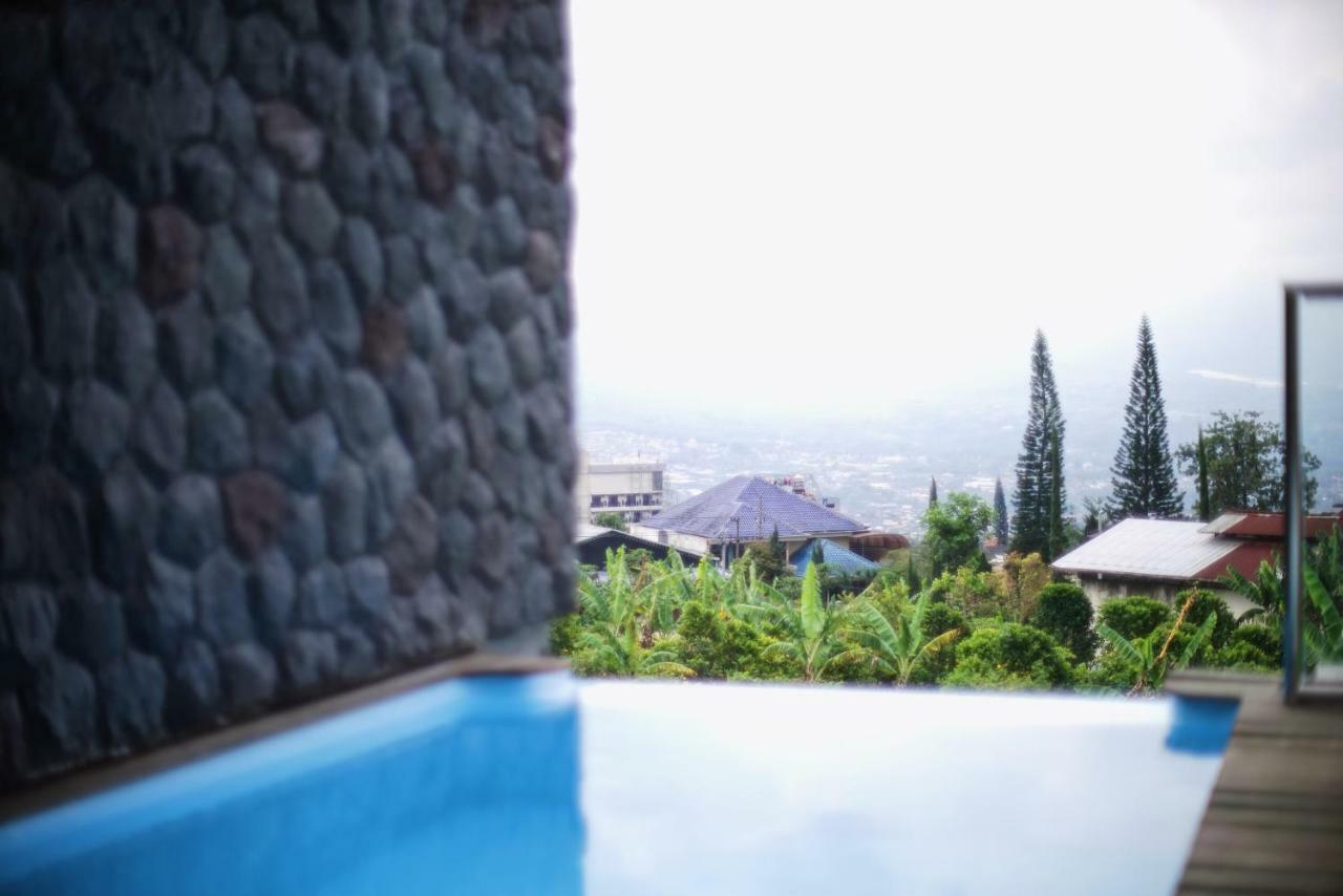 The Cendana Villa'S บาตู ภายนอก รูปภาพ